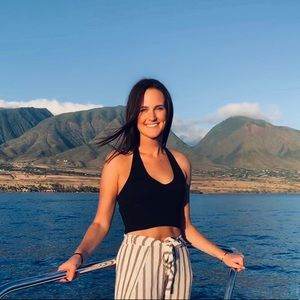 Meet your Posher, Lindsey